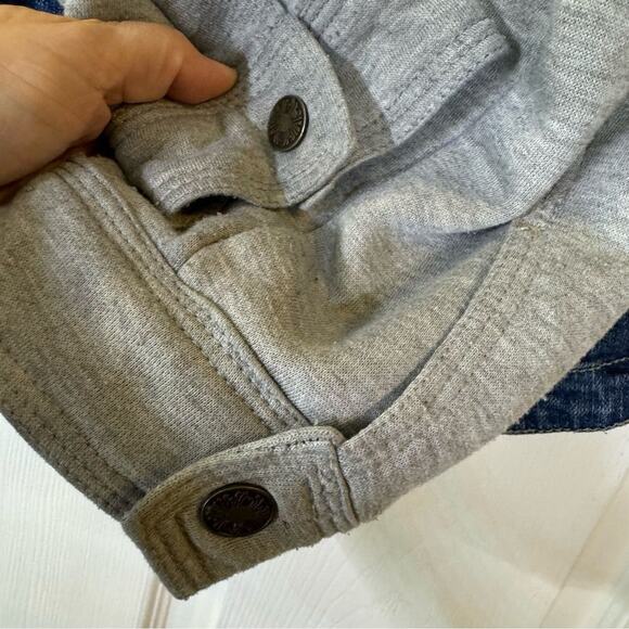 Live a Little Women's Denim Jacket Hooded Jean Jacket Gray Sweatshirt Sleeves L - Picture 4 of 11